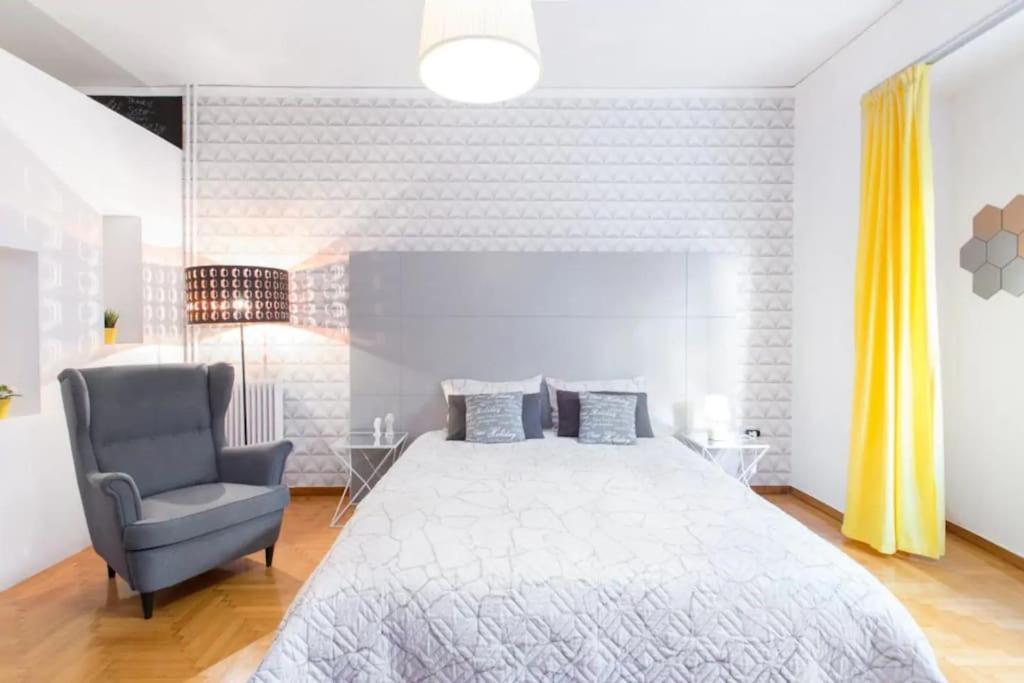 Апартаменты Plaka'S Flat-Near Syntagma Metro Station Афины Экстерьер фото