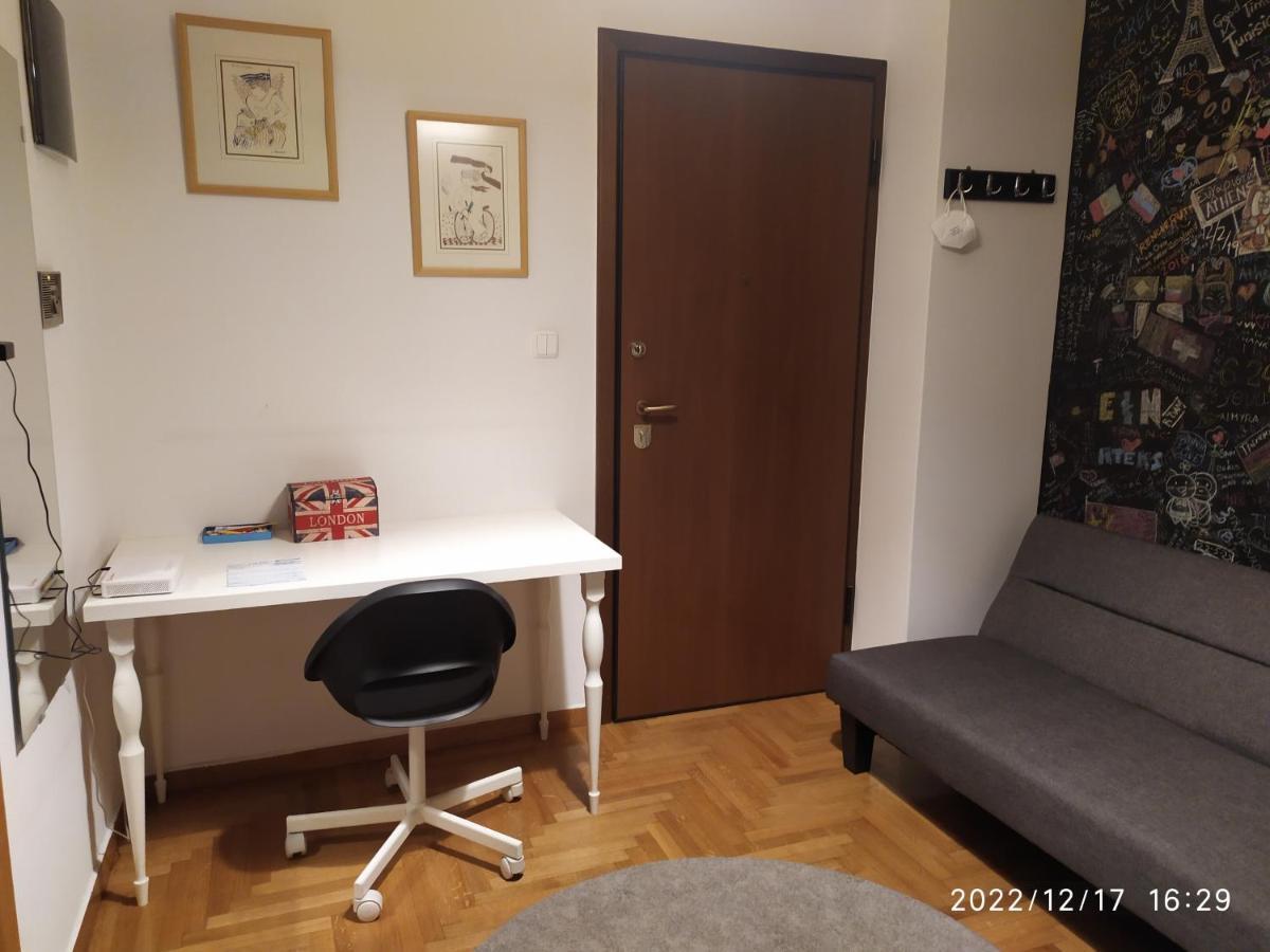 Апартаменты Plaka'S Flat-Near Syntagma Metro Station Афины Экстерьер фото
